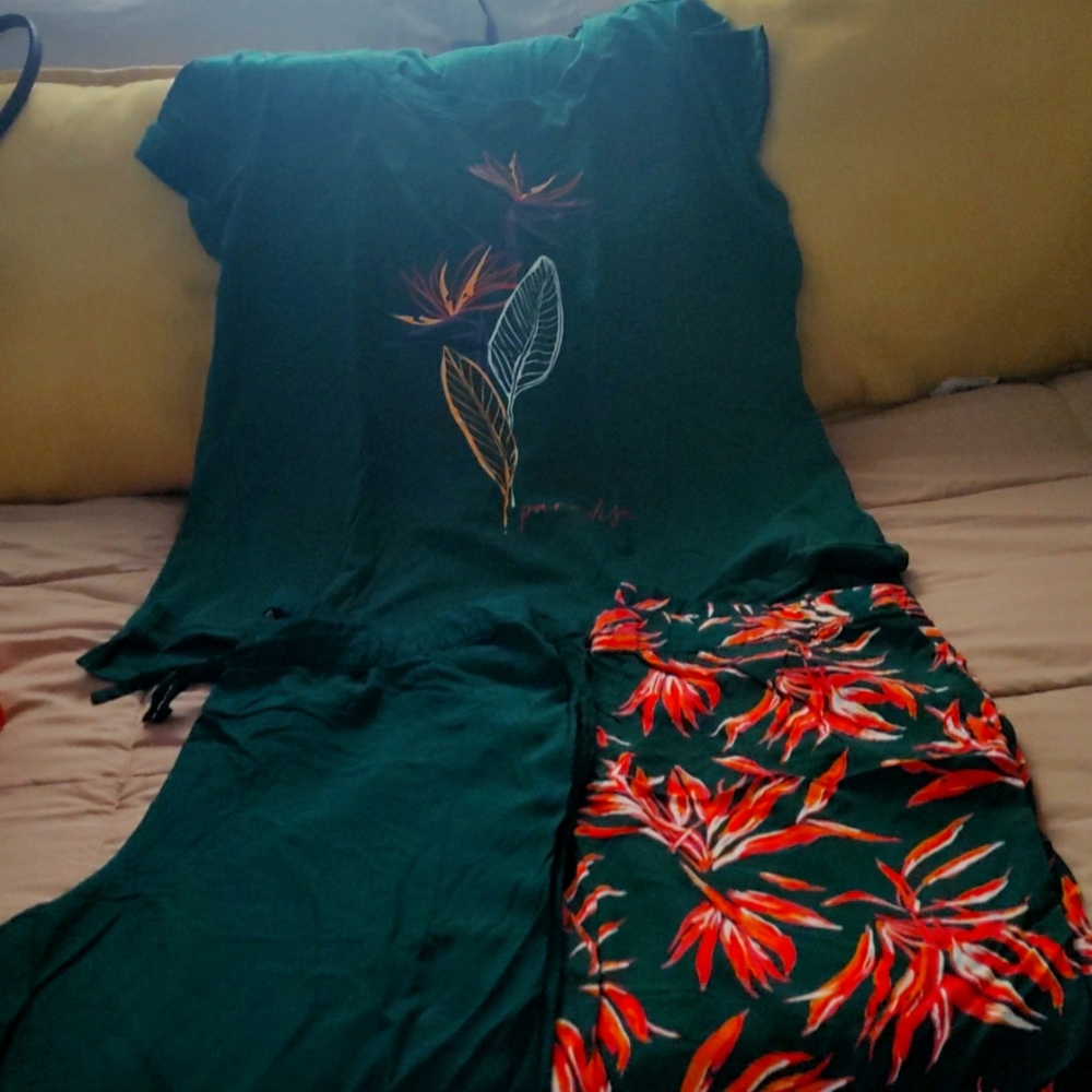 3 piece lounge set